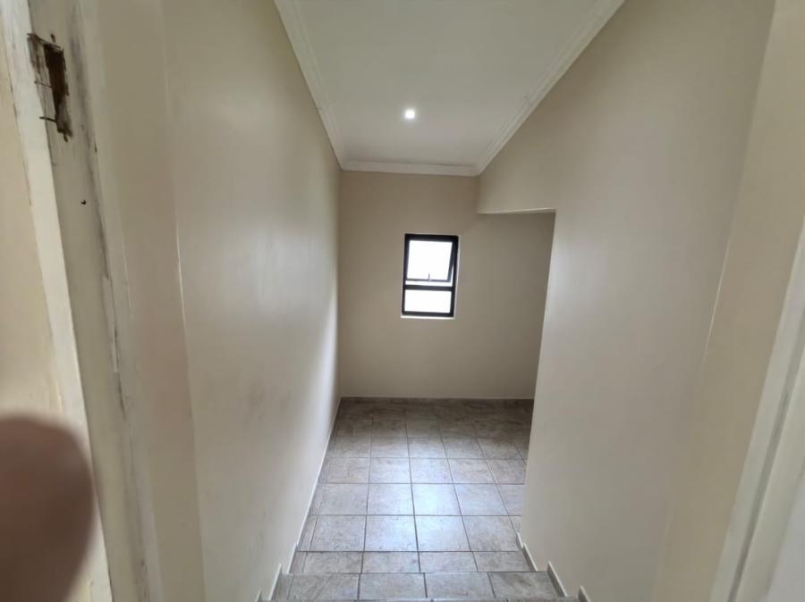 Commercial Property for Sale in Vincent Eastern Cape